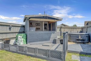 Photo 43- click for photo gallery